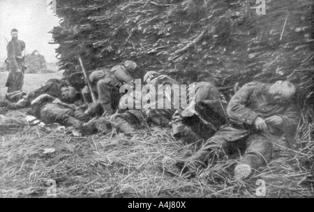 Deutsche Soldaten, die durch die Artillerie Feuer getötet, 1. Schlacht an der Marne, Frankreich, 5-12 September 1914. Artist: Unbekannt Stockfoto