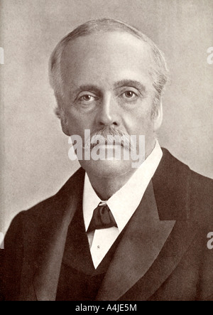 Arthur James Balfour, 1 Graf von Balfour, englischer Staatsmann und Premierminister, 1912. Artist: J Russell & Söhne Stockfoto