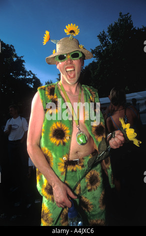 Sonnenblume Mann The Love Parade Berlin Deutschland Juli 2001 Stockfoto