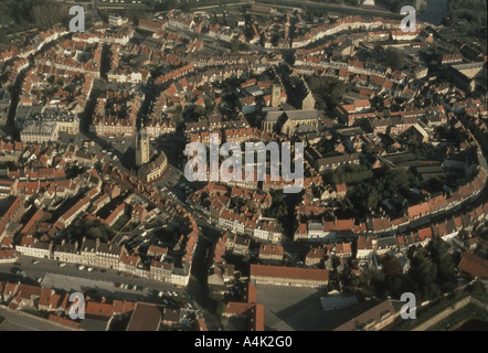 Luftaufnahme des Bergues (Flandern, Nordfrankreich) Stockfoto