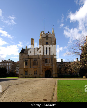 Magdalen College St. Swithin Turm und Quad Stockfoto