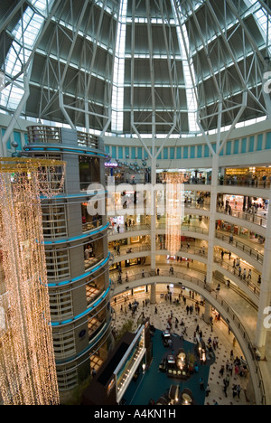 Moderne Shopping-Mall in den Petronas Twin Towers in Kuala Lumpur Komplex Stockfoto