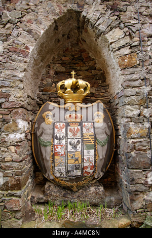 Wappen der preußischen Provinzen Teil der Rhinestein-Burg am Rhein in Deutschland-Hessen-Provinz. Stockfoto