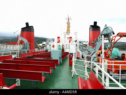 Auf dem Deck auf der Fähre nach North Uist, Schottland Stockfoto