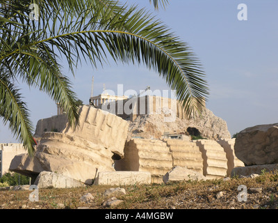 Umgestürzten Säulen im Tempel des Olympischen Zeus Stockfoto