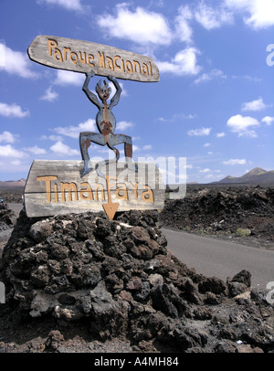 Eingangsschild zum Nationalpark Timanfaya Lanzarote Kanarische Inseln Stockfoto