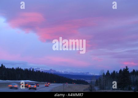 Berg Sonnenaufgang; Morgendämmerung in den Rocky Mountains Stockfoto