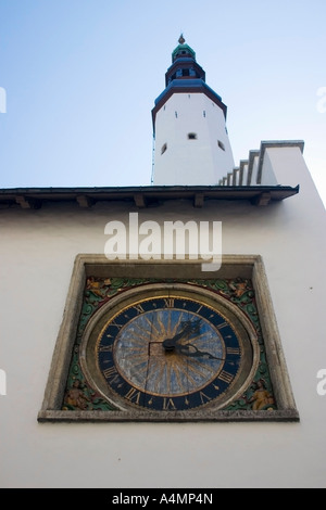 Heiligen Geist Kirche Puhavaimu mit älteste Uhr der Stadt Tallinn Estland Stockfoto