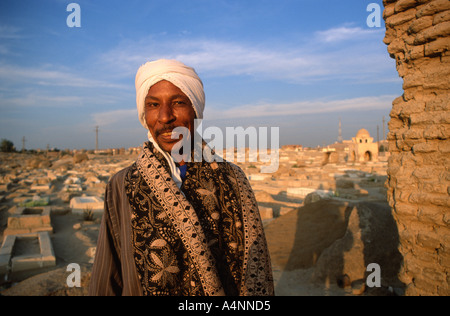Nubische Garde islamischen fatimidischen Friedhofs in Assuan, Ägypten Stockfoto