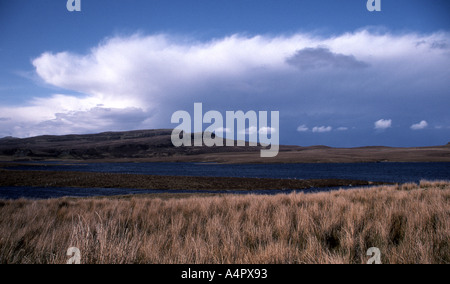 Blick nach Osten über Loch Leathan in der Nähe von Portree auf der Isle Of Skye Stockfoto