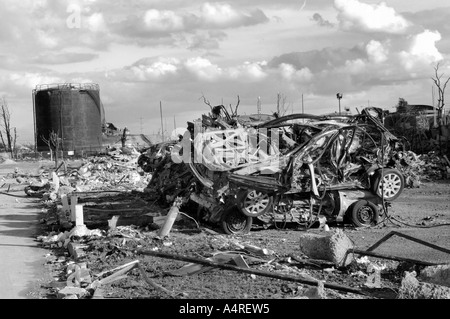 Schäden Sie an Business-Park neben dem Buncefield Oil terminal Hemel Hempstead Dezember 2005 Stockfoto