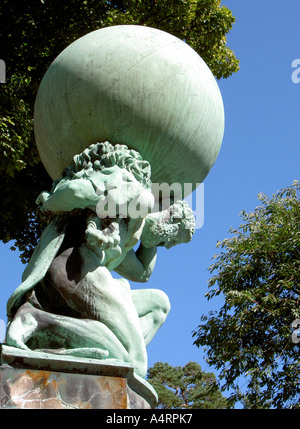 Herkules-Statue in Portmeirion, Porthmadog, Gwynedd, Wales, UK Stockfoto