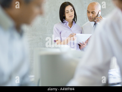 Geschäftiges Büro Stockfoto