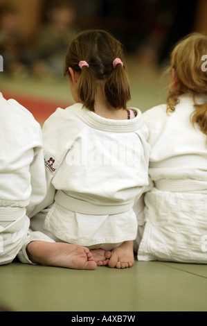 Kleine Mädchen im judo Stockfoto