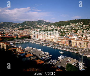 FR - COTE d ' Azur: Stadt und Hafen von Nizza Stockfoto