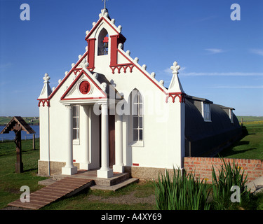 GB - ORKNEY-Inseln: Die berühmte italienische Kapelle gebaut von italienischen Kriegsgefangenen bei Lamb Holm auf Festland Stockfoto