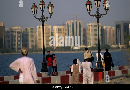 Skyline von Abu dhabi Stockfoto