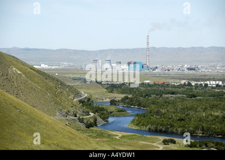 Blick auf die Stadt Ulaan Baatar mit Kohle-Kraftwerk Mongolei Stockfoto