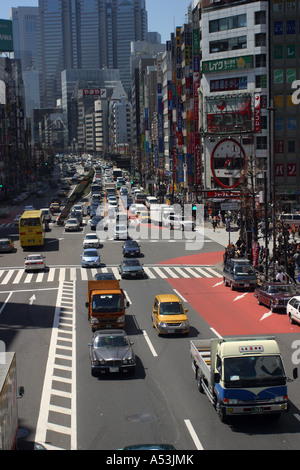 Tokio-Japan Reisen bauen kommerzielle Auto Verkehr Tag Straße Landschaft beschäftigt Stockfoto