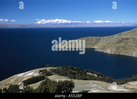 Blick Richtung Cordillera Real von Sun Island, Titicacasee, Bolivien Stockfoto