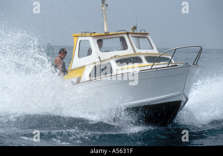 Eine modifizierte Fairey Christina Motoryacht verwendet für Baß-Fischen Stockfoto