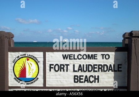 Willkommen im Fort Lauderdale Beach Parks and Recreation Zeichen, Fort Lauderdale Beach, Gold Coast, Florida, USA Stockfoto