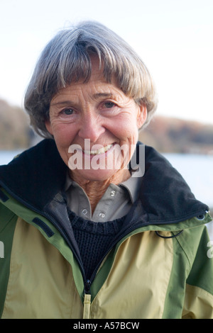 Ältere Erwachsene Frau, Lächeln, Porträt Stockfoto