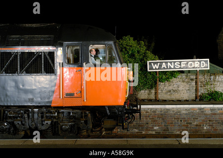 Nene Valley Railway: Co-Co Diesellok der Klasse 56 Nummer 56.003 am Wansford, in der Nähe von Peterborough. Stockfoto