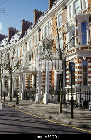 Sternwarte Gardens Kensington London W8 England viktorianischen Reihenhäusern in Französisch Second Empire Stil aus dem Jahr 1883 Stockfoto