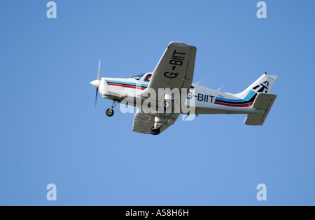 PA-28-161 Warrior11 2 Sitzer Kleinflugzeug.  XAV 4872-457 Stockfoto