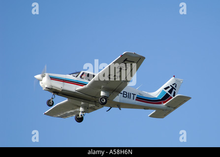 PA-28-161 Warrior11 2 Sitzer Kleinflugzeug.   XAV 4873-457 Stockfoto