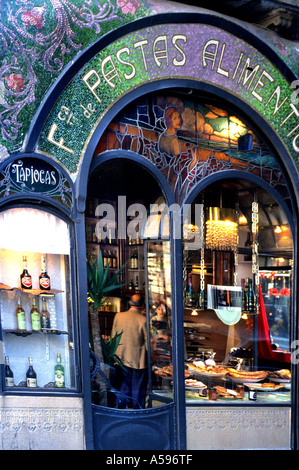 Barcelona Spanien La Rambla Les Rambles Las Ramblas Luxus Shop Schokolade Bäckerei Stockfoto