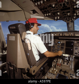 Flight Deck Szene auf spanair Boeing 767 Flugzeug Flughafen Puerto Plata santa Dominica Stockfoto