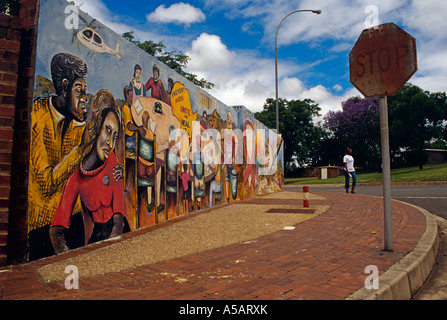 Ein großes Wandgemälde, die Förderung der AIDS-Aufklärung in Südafrika Stockfoto