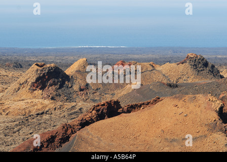 Vulkanlandschaft des Timanfaya-Nationalparks auf der Insel Lanzarote Stockfoto