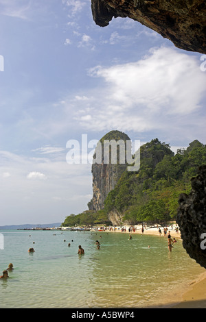 Hut Phra Nang Beach von Prinzessin Höhle Railay in der Nähe von Krabi Thailand Stockfoto