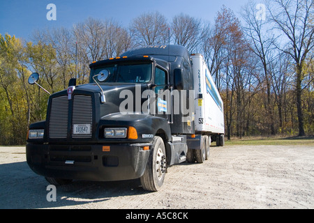 Missouri MO USA A Kenworth LKW AKA 18 wheeler Stockfoto