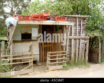 Shop in "Informellen Siedlung", Knysna, Westkap, Südafrika Stockfoto