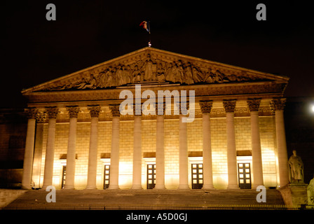 Nationalversammlung Nationale Paris Frankreich bei Nacht in Paris Stockfoto