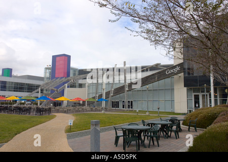Google-Zentrale in Mountain View Kalifornien, bekannt als die "Googleplex" die Terrasse im freien-Mitarbeiter-cafeteria Stockfoto