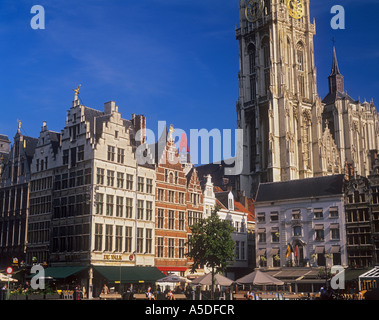 Grote Markt und Kathedrale Antwerpen Stockfoto
