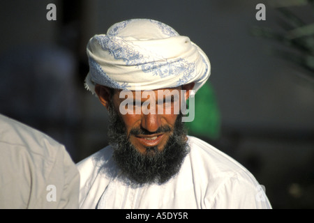 Beduinen auf dem Markt von Nizwa, Oman Stockfoto