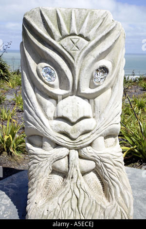 Aufgehenden Sonne Tawhiri, Maori Gott von Wind und Sturm, Raglan, Neuseeland. Stockfoto