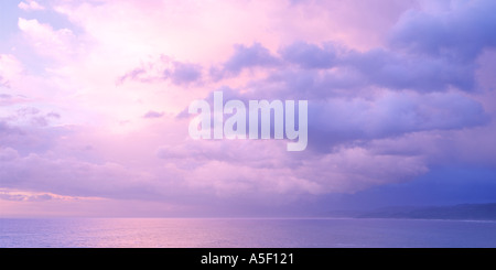 Dramatischen Pazifischen Ozean Sonnenuntergang Stockfoto