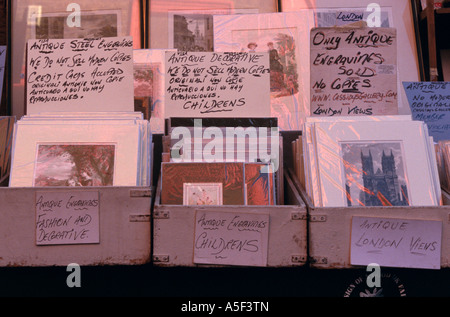 Schöne Karten zum Verkauf in der Portobello Market in der Nähe von Notting Hill Gate London Stockfoto