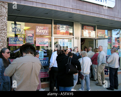 Außerhalb des Kerry und Feingold Kampagne Büros in Sheboygan, Wisconsin Stockfoto