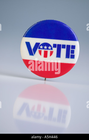 Eine Pin, drängen die Menschen abstimmen Stockfoto