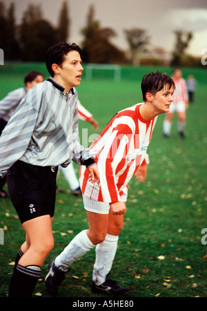 Frauen Fußball spielen Stockfoto