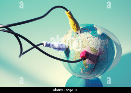 AV-Kabel auf Globus Stockfoto