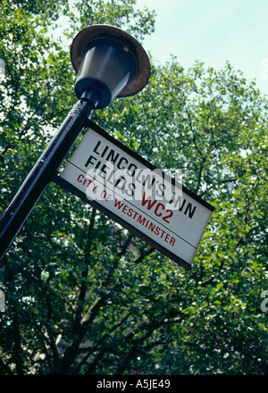 Lincolns Inn Felder Straße unterzeichnen London Stockfoto